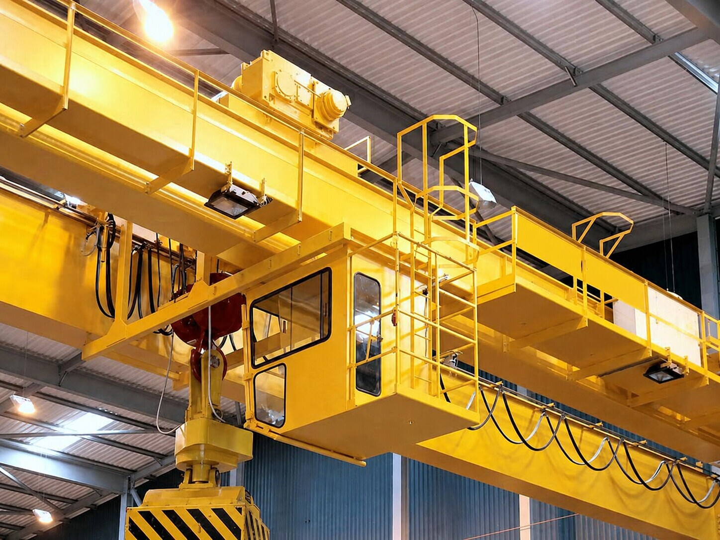 Overhead crane training equipment